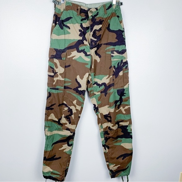 Vtg Military army camouflage cargo baggy pant green size small 32-35 adjustable - Picture 1 of 6